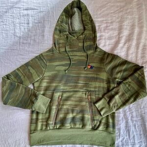 Aviator Nation - Ninja Pullover Hoodie in Camo Size Small.